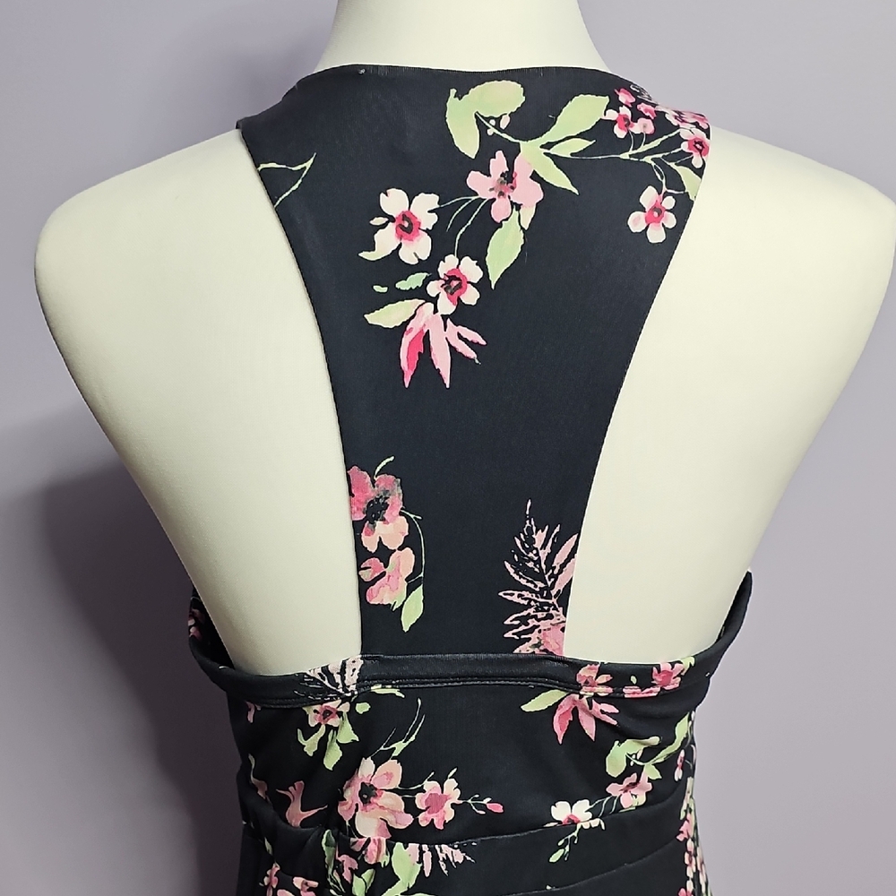 Elegant Black and Pink Halter Midi Sundress - Picture 3 of 6